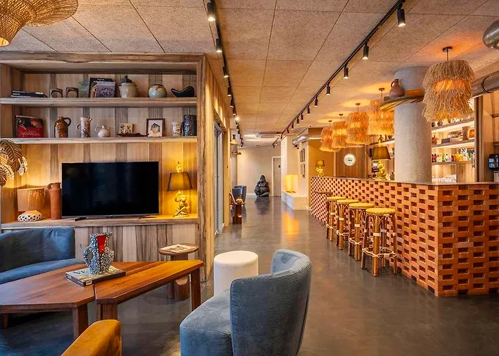 מלון Kopster Porte De Versailles *